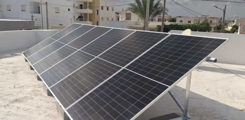 Installation panneau photovoltaïque résidentiel Hi-MO 4