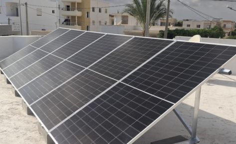 Installation panneau photovoltaïque résidentiel Hi-MO 4