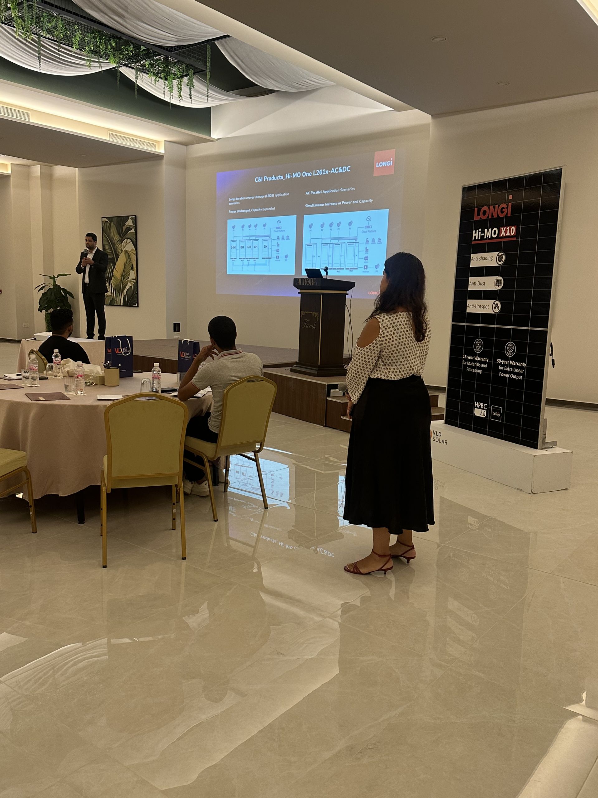 Présentation devant les professionnels présents à l’événement de Sfax.